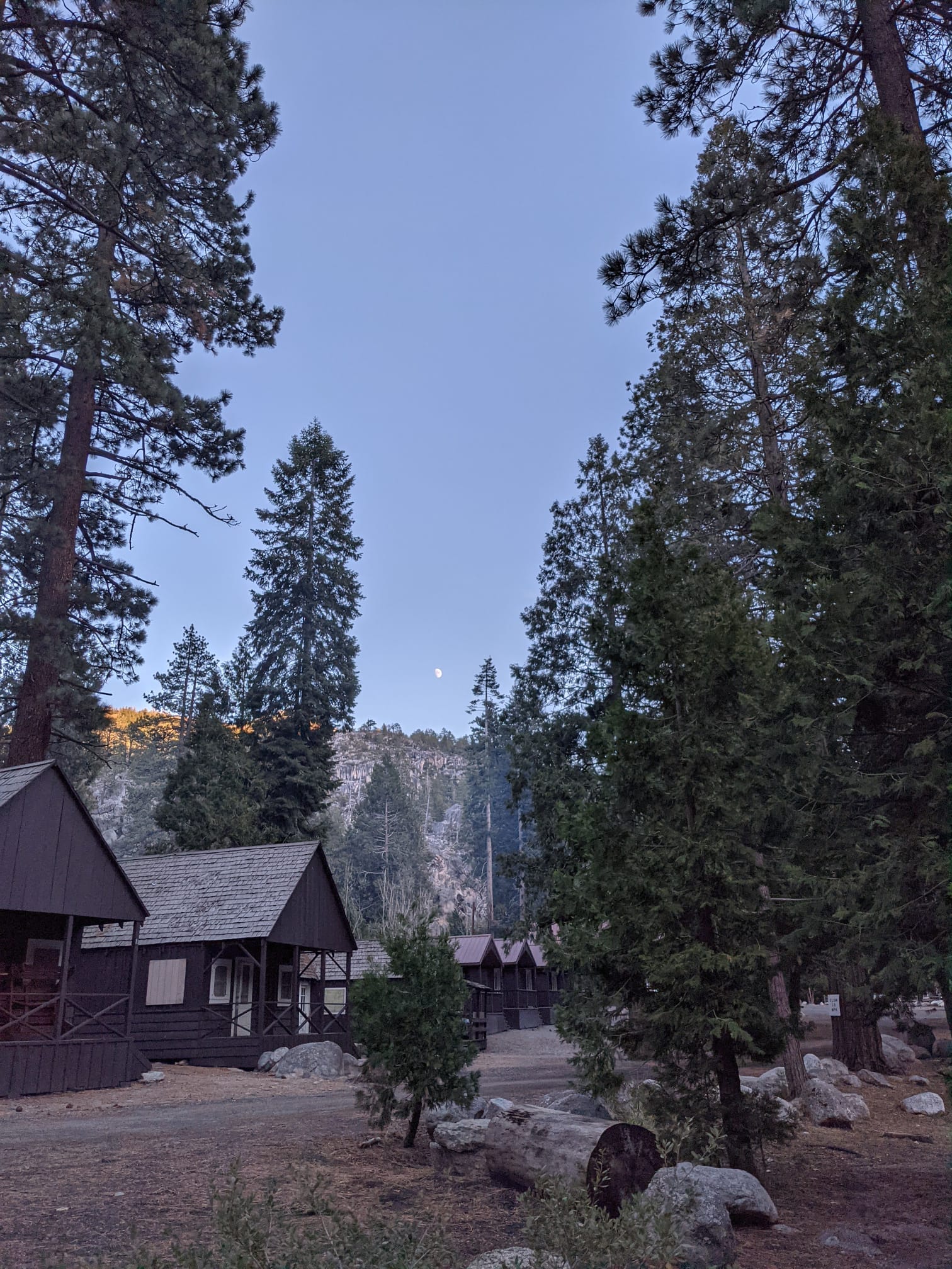 Lodges and camps close to the Sonora Junction